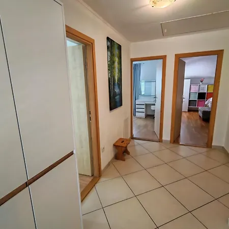 Lagoon, Hvar Island Apartman Vrboska